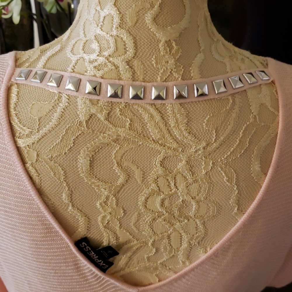 Pink Express Sweater - Picture 3 of 6